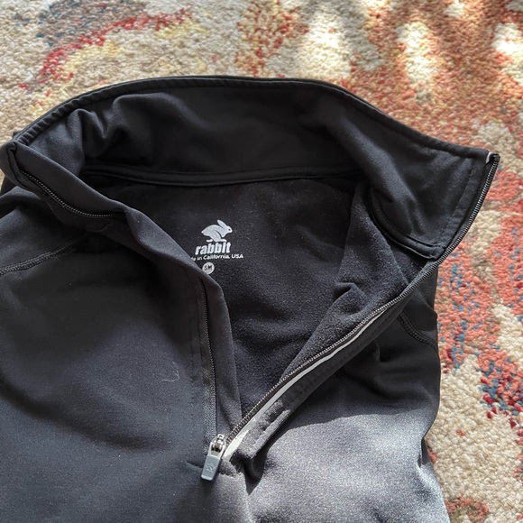 Rabbit x Hoka zip and zoom quarter zip long sleeve - Small - Picture 7 of 7